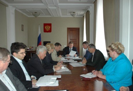 Дмитрий Каденков провел совещание по организации в Пензенской области окружного оборонно-спортивного лагеря «Гвардеец»