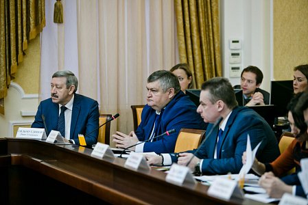 Пресс-релиз 14.02 Ринат Гильмутдинов принял участие в заседании правительства Оренбургской области