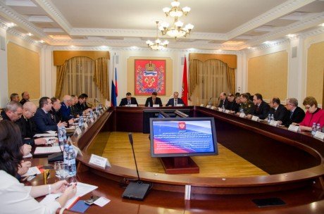 Системная работа по исполнению Указов Президента РФ от 7 мая 2012 года будет продолжена