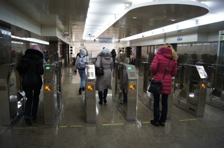 Причины очередей около касс на станции метро «Горьковская» проанализировал главный федеральный инспектор по Нижегородской области