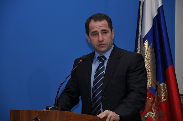 20 декабря полпред Михаил Бабич поздравил сотрудников ФСБ с профессиональным праздником