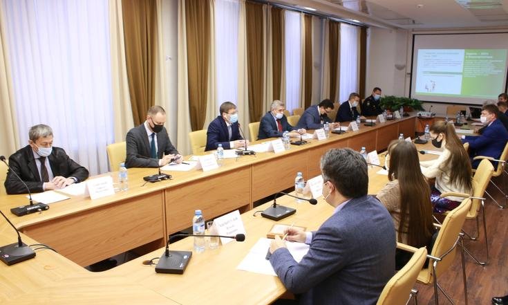 Михаил Закомалдин встретился с ректорами вузов