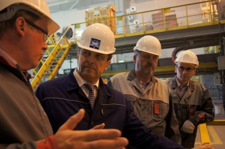Павел Жданов посетил Выксунский металлургический завод