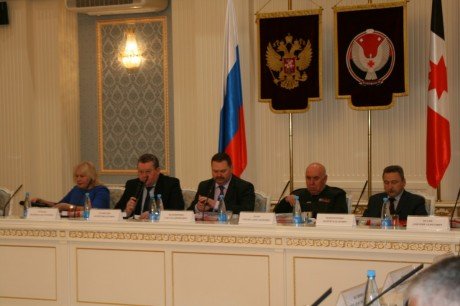 Региональные центры по военно-патриотическому воспитанию активно работают в восьми регионах округа