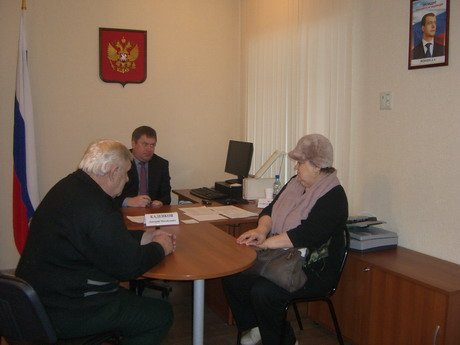 Дмитрий Каденков провел личный прием граждан