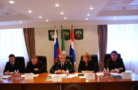 Деятельность Пермской таможни в 2014 году получила высокую оценку главного федерального инспектора 
