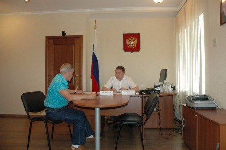 Дмитрий Каденков провел прием граждан в приемной Президента РФ в Пензенской области