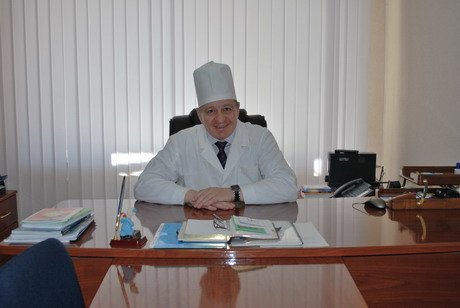 Павел Жданов посетил Дзержинский онкоцентр