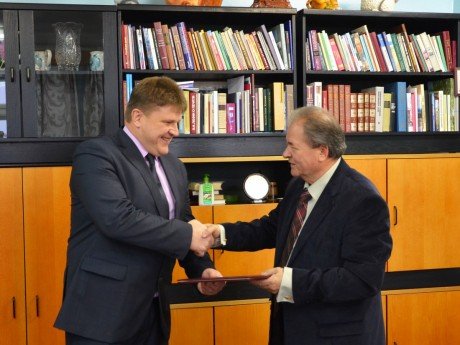 95 лет служения читателям Оренбуржья