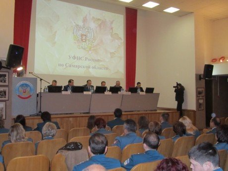 Общая цель – добиться устойчивости формирования и повышения доходов бюджетной системы.