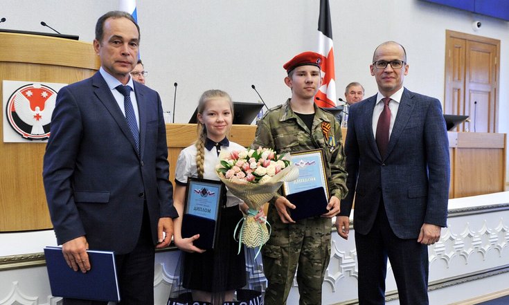 Два школьника из Удмуртии стали лауреатами Всероссийской общественно