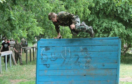 В Кирове определится лучшая команда по военно-спортивной игре «Зарница» 