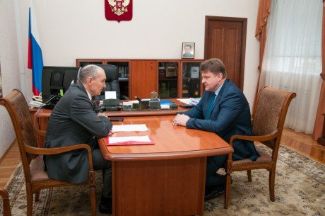 Обсуждены вопросы контроля за ценообразованием, качеством и безопасностью лекарств 