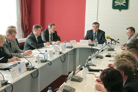 Федеральным органам власти необходимо интегрировать ресурсы, чтобы повысить качество работы по рассмотрению обращений граждан