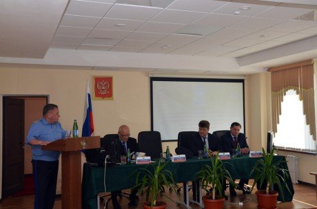 Обсуждены совместные задачи власти и пограничных органов