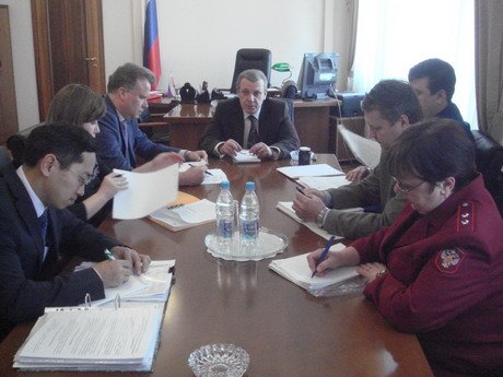 Главный федеральный инспектор по Самарской области Сергей Сычев провел совещание по поручению полпреда