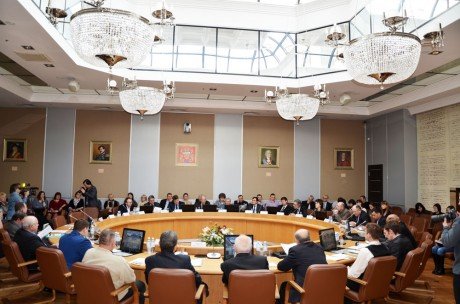 Аккумулировать международный, национальный и региональный опыт для сохранения степных экосистем