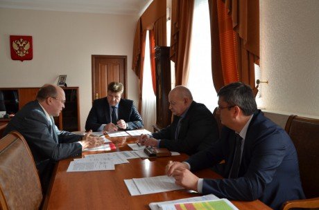 Решать вопросы тарифного регулирования не в ущерб интересам населения