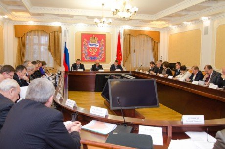 Обсужден ход реализации приоритетных национальных проектов на территории Оренбургской области