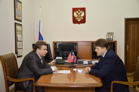 Исполнение Указов Президента РФ – основа работы по повышению уровня жизни оренбуржцев