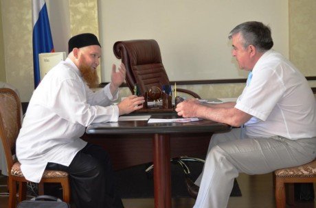 Главный федеральный инспектор провел рабочую встречу с Вятским муфтием