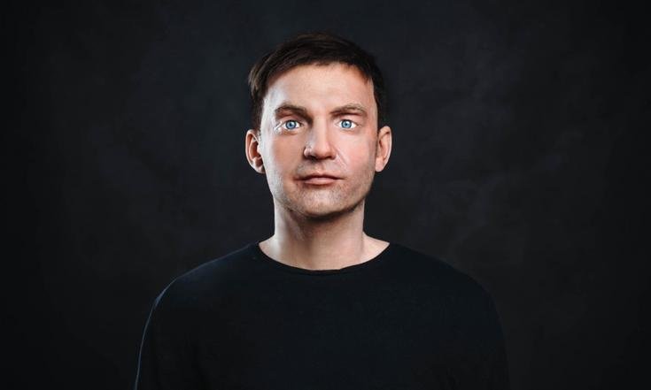 Человекоподобный робот-компаньон