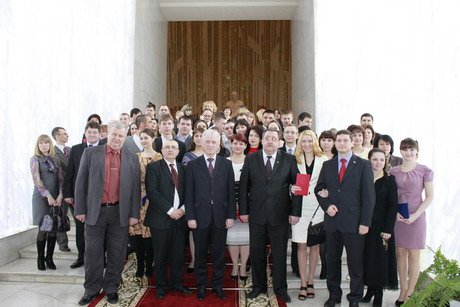 Развитие Ульяновской области во многом зависит от уровня профессионализма государственных и муниципальных служащих