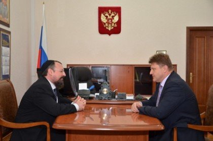 Воспитывать толерантность, уважать историю и традиции