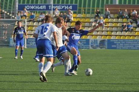 Оренбургский «Газовик» обыграл кировский «Динамо»