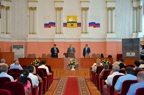 Сергей Гаврилин вручил Благодарственное письмо Президента РФ главе администрации Оренбурга