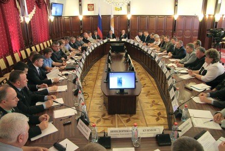 Фердауис Юсупов призвал руководителей федеральных структур пересмотреть деятельность ведомств по коррупционным проявлениям