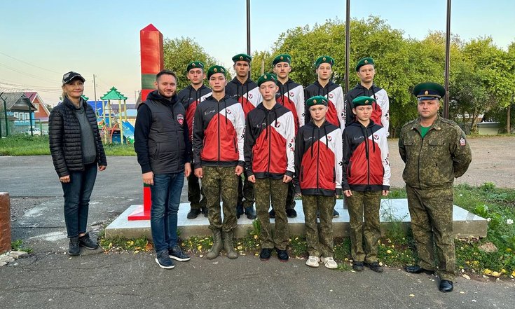 Команда кадетского пограничного центра