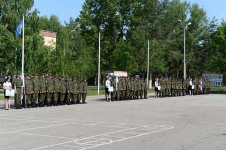 Будни в оборонно-спортивном лагере «Гвардеец»