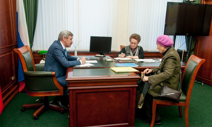Пресс-релиз В приёмную Президента РФ в Оренбургской области в ходе Общероссийского дня приема граждан обратилось 33 жителя региона