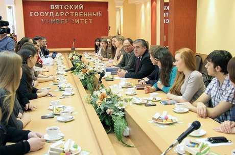 Фердауис Юсупов встретился со слушателями Малой академии государственного управления в Кировской области