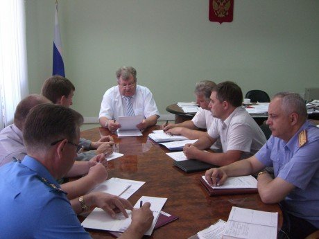 Александр Пыков провел совещание по мониторингу межэтнических и межконфессиональных отношений