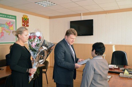 Сергей Гаврилин вручил Благодарственные письма полпреда