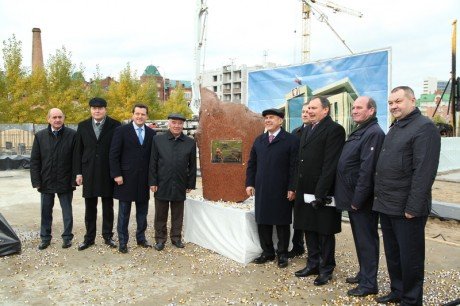 Ренат Тимерзянов принял участие в закладке первого камня нового здания Арбитражного суда 