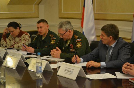 В приемной Президента РФ в Пермском крае в режиме реального времени ответили на вопросы граждан о весеннем призыве 